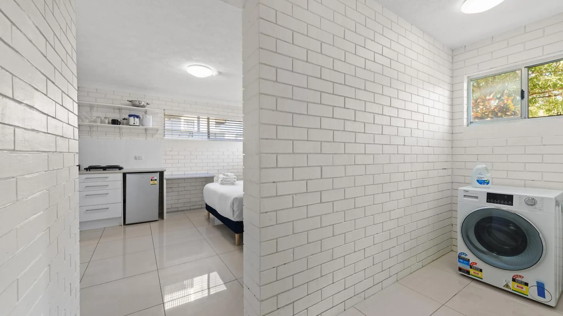 Apartment Cozy Studio Near Gabba With Ac, Comfy Bed & Laundry Brisbane Australia